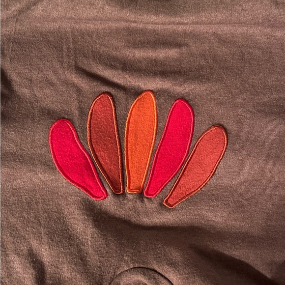 Toddler Size 24 Month One Piece with Appliqué Turkey Snap Closure - Picture 5 of 5